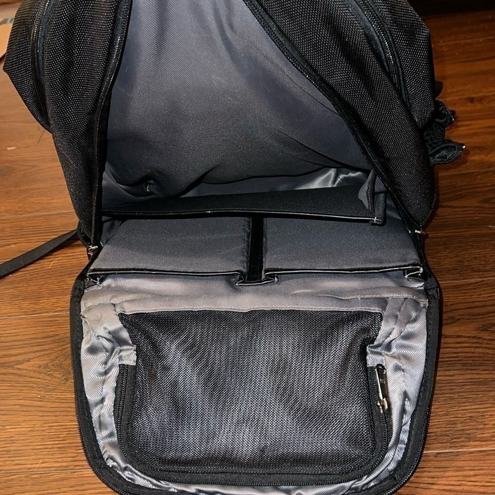 Victorinox Swiss Army Black Laptop Big Ben Travel Backpack. - Picture 6 of 13